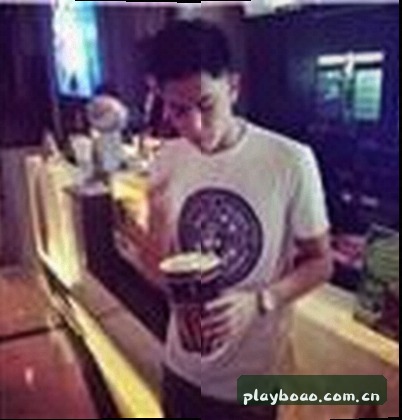 赵明